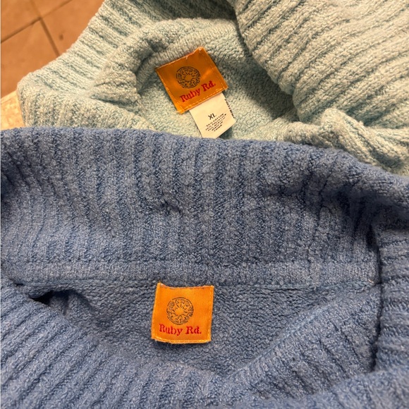 Ruby Rd Sweater Bundle - Picture 3 of 4